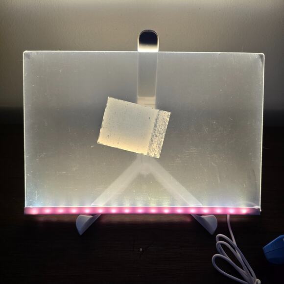 Led Light Up Acrylic Dry Erase Note Board, Drawing, Adjustable Stand, 7 Pens New - Picture 3 of 8